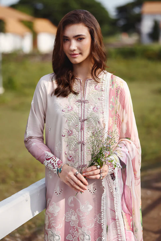Dew Drift – Elegant Ombre Chikankari Suit