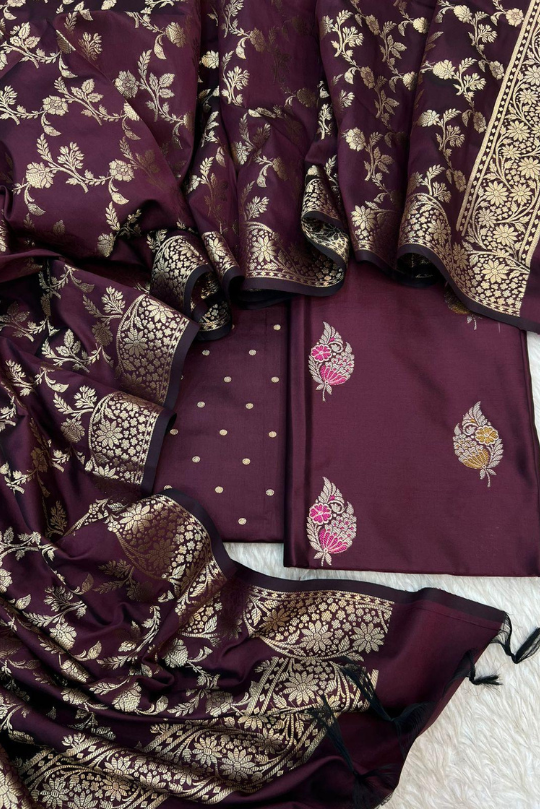 *CLEARANCE SALE ON SILK ZARI MINA WEAVING JACKARD SUITS*